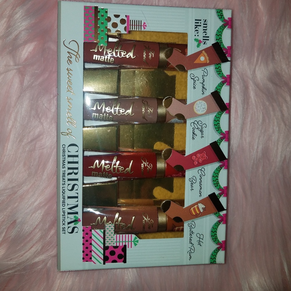 too faced the sweet smell of Christmas